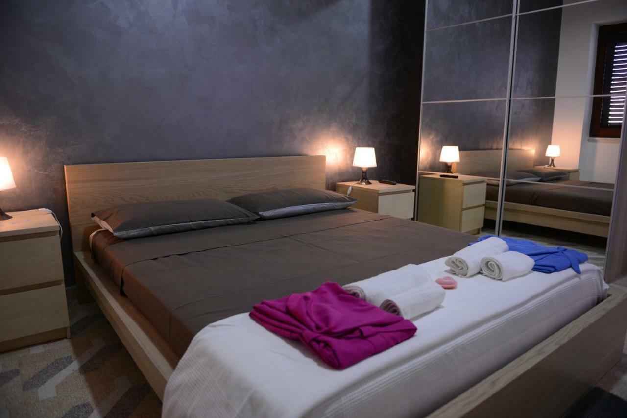 Bed & Breakfast "Mazzini" Leverano Exterior photo