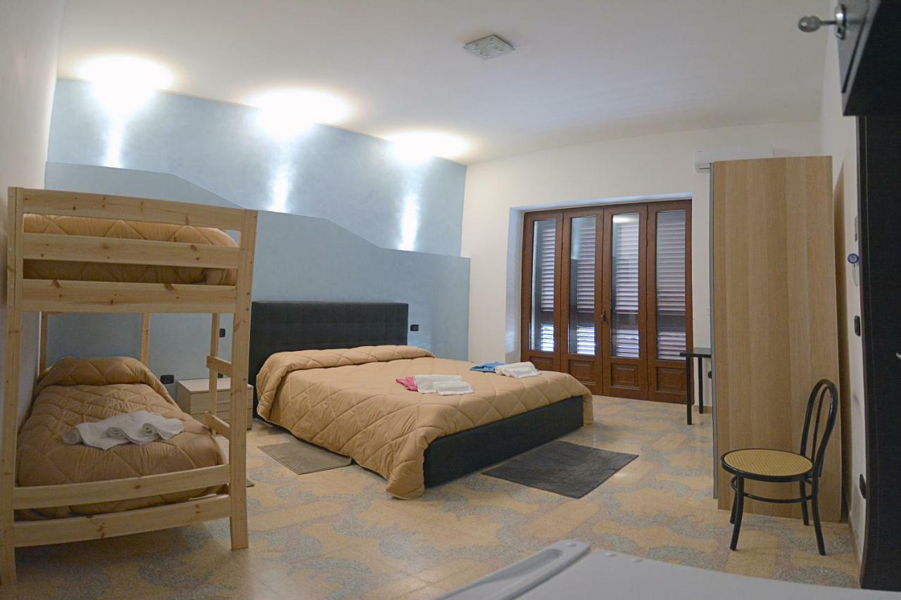 Bed & Breakfast "Mazzini" Leverano Exterior photo